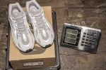 Reps StockX Shoes Adidas Yeezy Boost 700 V2 “Static” White Grey EF2829??