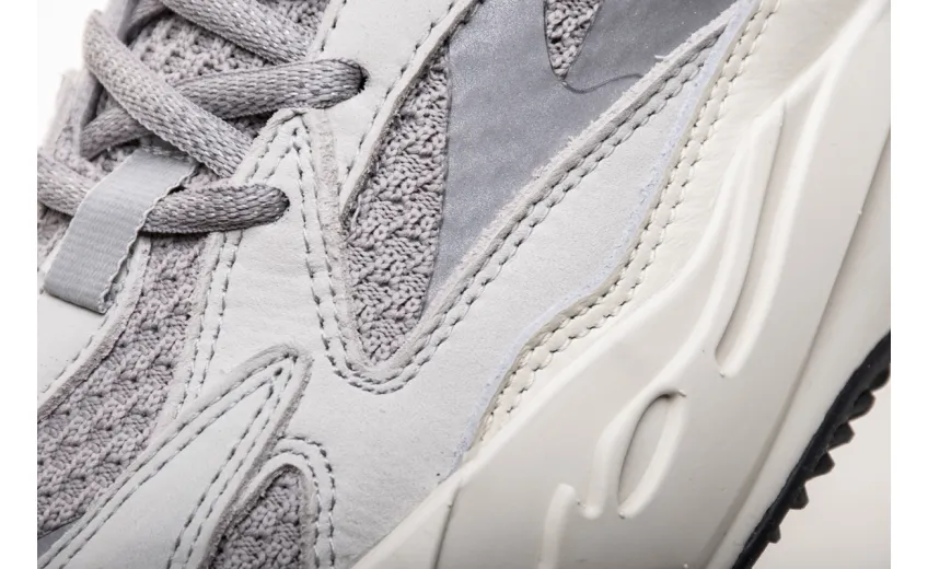 Reps StockX Shoes Adidas Yeezy Boost 700 V2 “Static” White Grey EF2829??