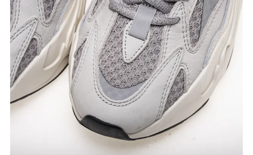 Reps StockX Shoes Adidas Yeezy Boost 700 V2 “Static” White Grey EF2829??