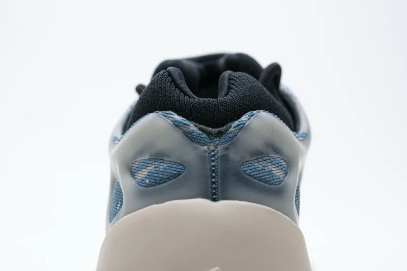 Reps StockX Shoes Adidas Yeezy 700 V3 “Kyanite” GY0260??
