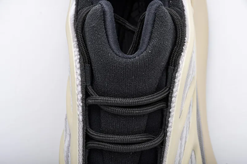 Reps StockX Shoes Adidas Yeezy 700 V3 “Azael”Real Boost White FW4980??