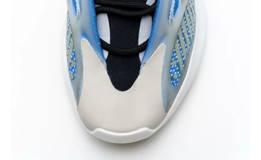  Adidas Yeezy Boost 700 V3 Azareth Basf Boost Blue G54850