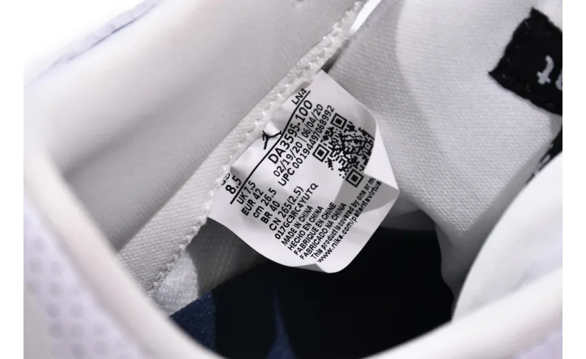  Fragment Design x Air Jordan 3 Black White DA3595-100