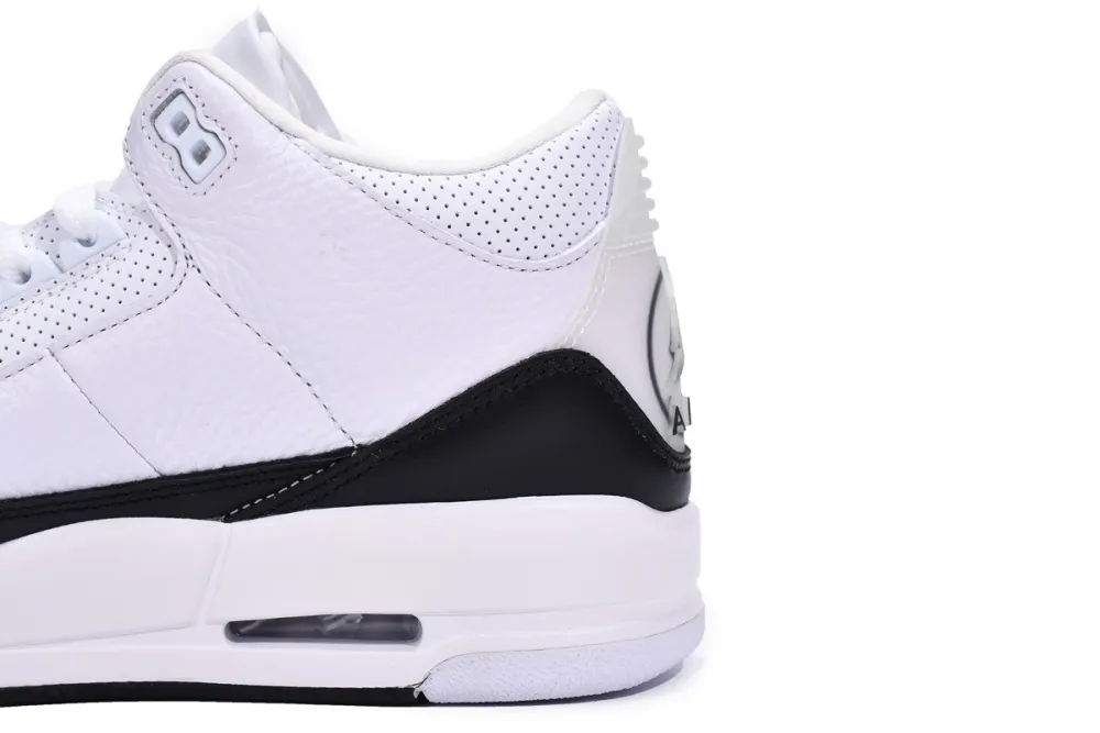  Fragment Design x Air Jordan 3 Black White DA3595-100