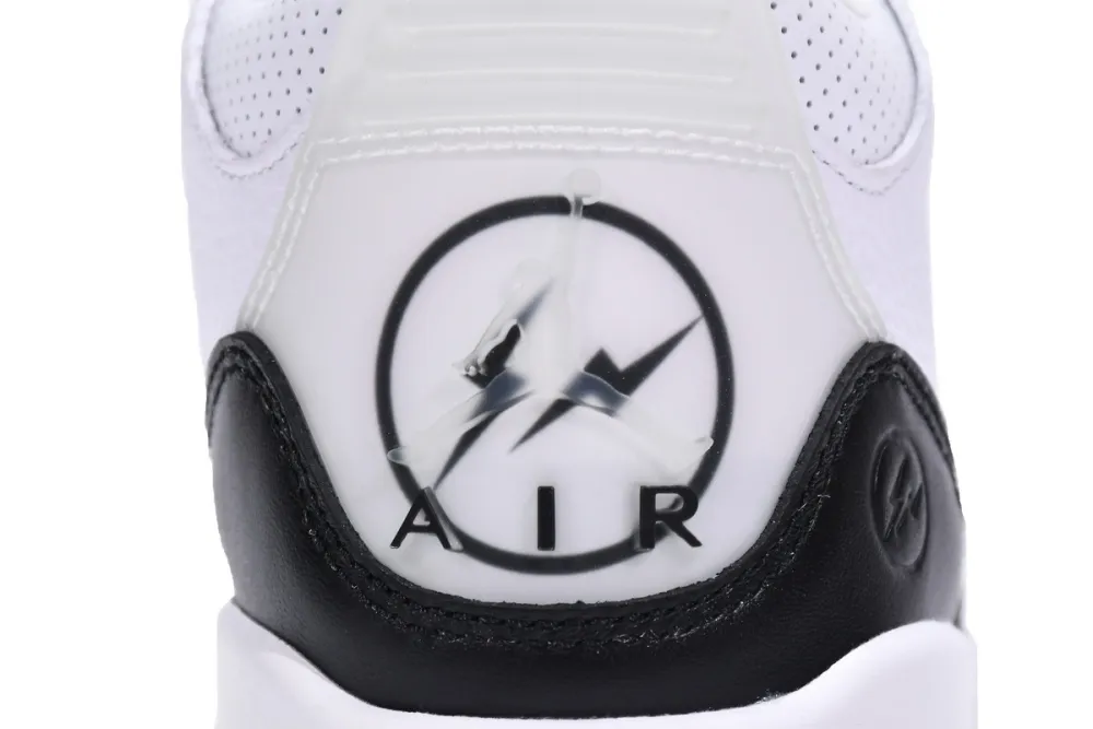  Fragment Design x Air Jordan 3 Black White DA3595-100