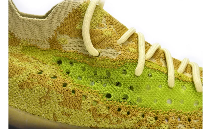  Adidas Yeezy Boost 380 Hylte Glow FZ4991