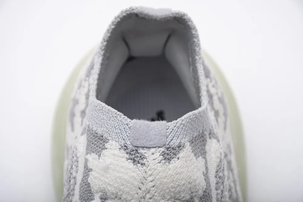 fake yeezy boost 380 alien