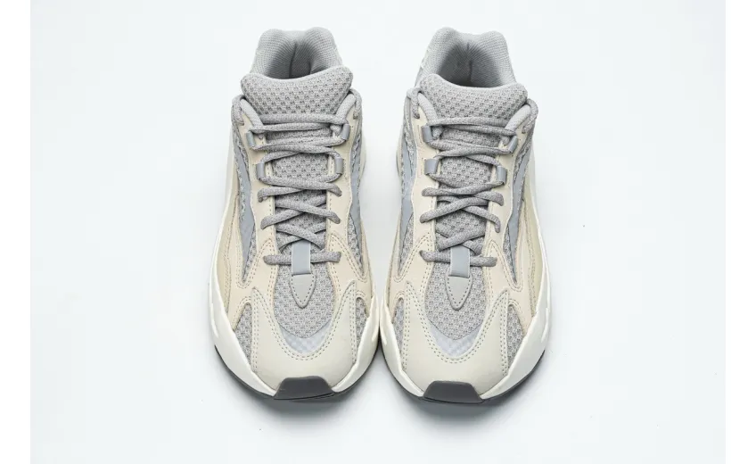  Adidas Yeezy Boost 700 V2 “Cream” GY7924 