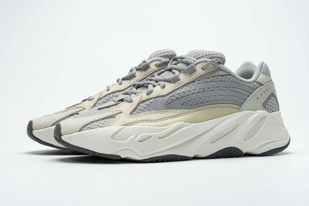  Adidas Yeezy Boost 700 V2 “Cream” GY7924 