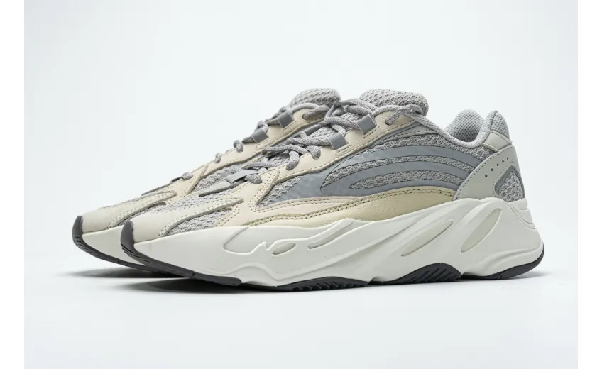  Adidas Yeezy Boost 700 V2 “Cream” GY7924 