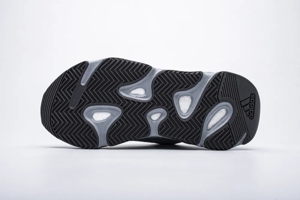  Adidas Yeezy Boost 700 V2 “Hospital Blue”Basf Boost FV8424 