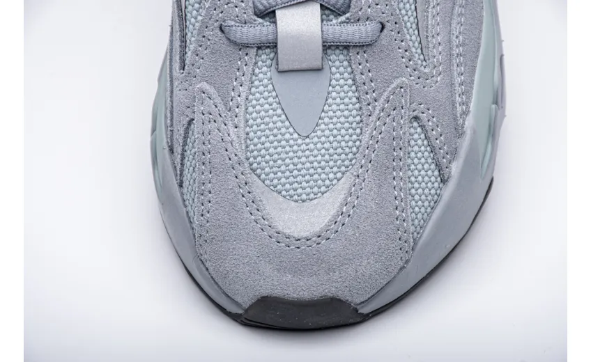  Adidas Yeezy Boost 700 V2 “Hospital Blue”Basf Boost FV8424 