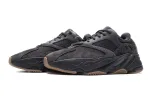  Adidas Yeezy 700 “Utility Black” FV5304