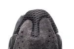  Adidas Yeezy 700 “Utility Black” FV5304