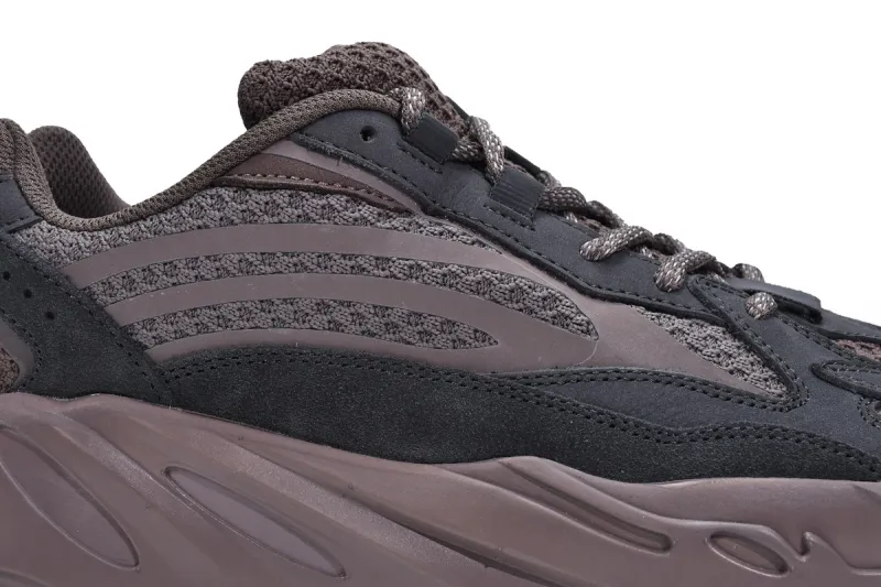  Adidas Yeezy Boost 700 V2 Enflame Amber Mauve GZ0724