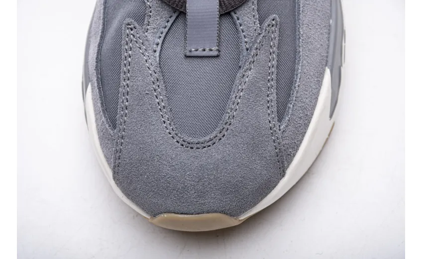  Adidas Yeezy Boost 700 Magnet Real Boost FV9922