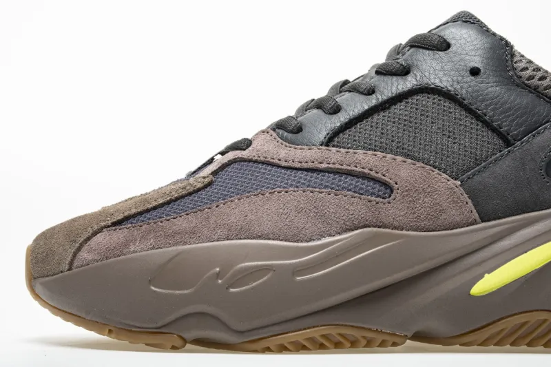  Adidas Yeezy Boost 700 “Mauve” EE9614