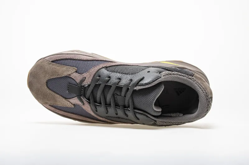  Adidas Yeezy Boost 700 “Mauve” EE9614