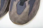  Adidas Yeezy Boost 700 “Mauve” EE9614
