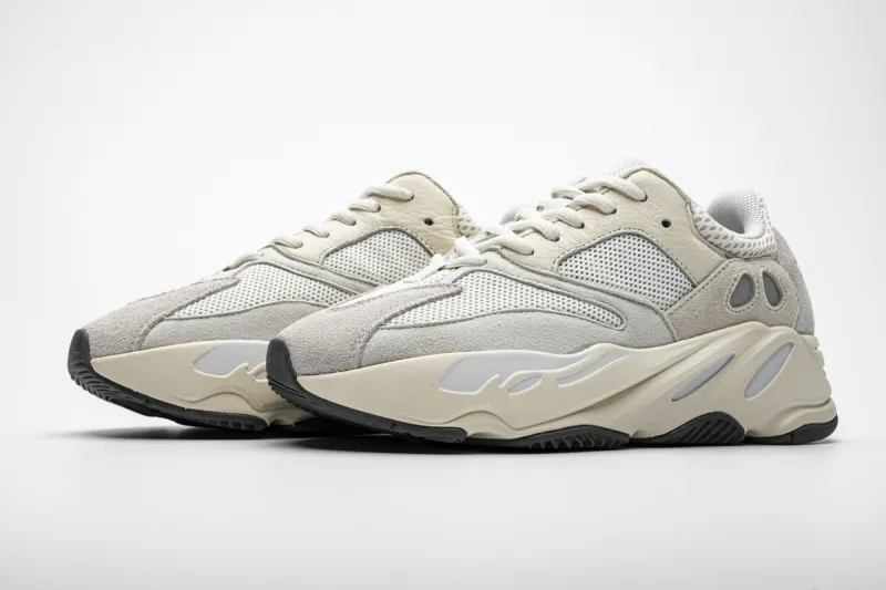  Adidas Yeezy Boost 700“Analog” White EG7596