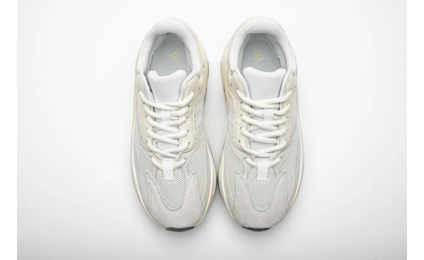  Adidas Yeezy Boost 700“Analog” White EG7596