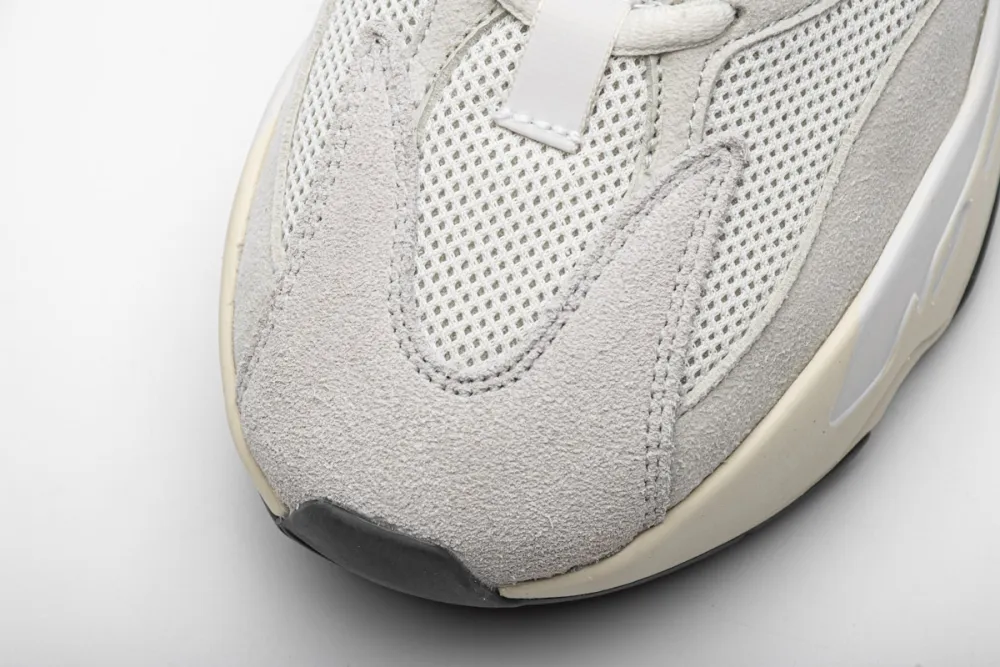  Adidas Yeezy Boost 700“Analog” White EG7596