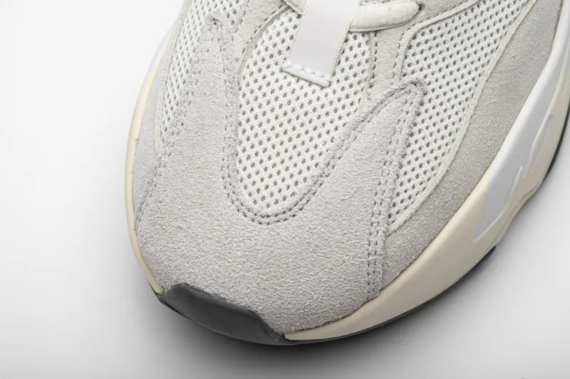  Adidas Yeezy Boost 700“Analog” White EG7596