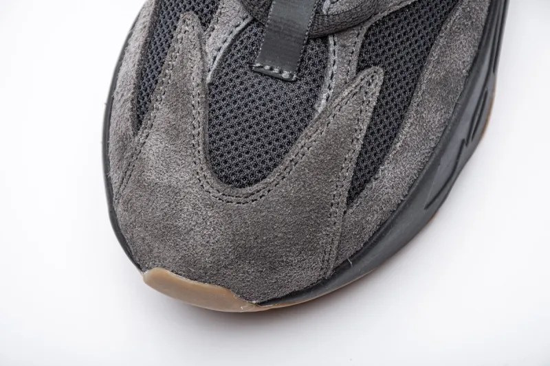  Adidas Yeezy Boost 700 “Utility Black” FV5304