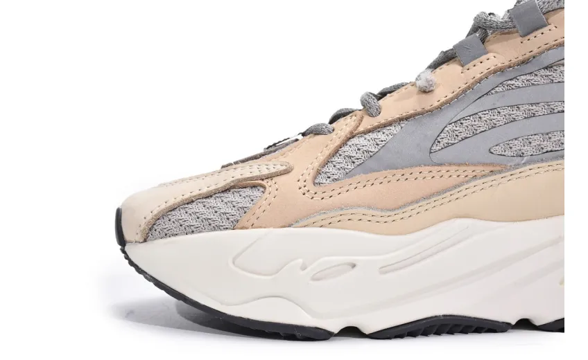  Adidas Yeezy Boost 700 V2 Cream GY7924