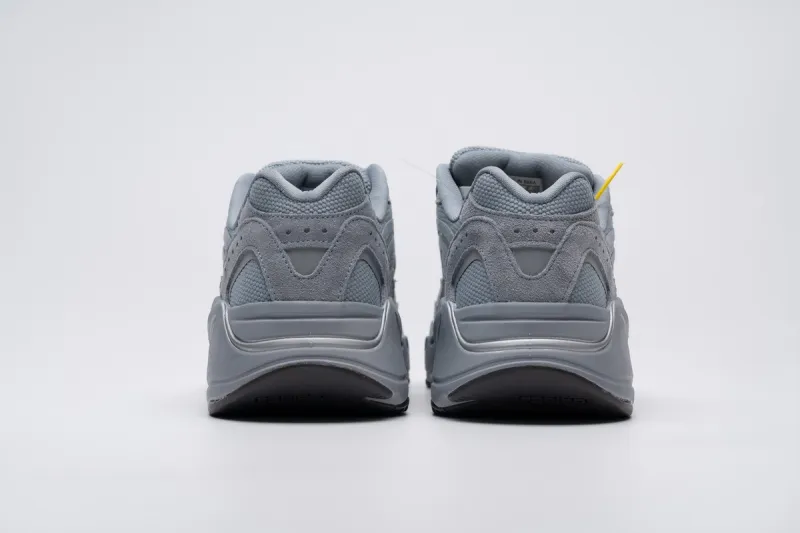  Adidas Yeezy Boost 700 V2 “Hospital Blue”Basf Boost FV8424