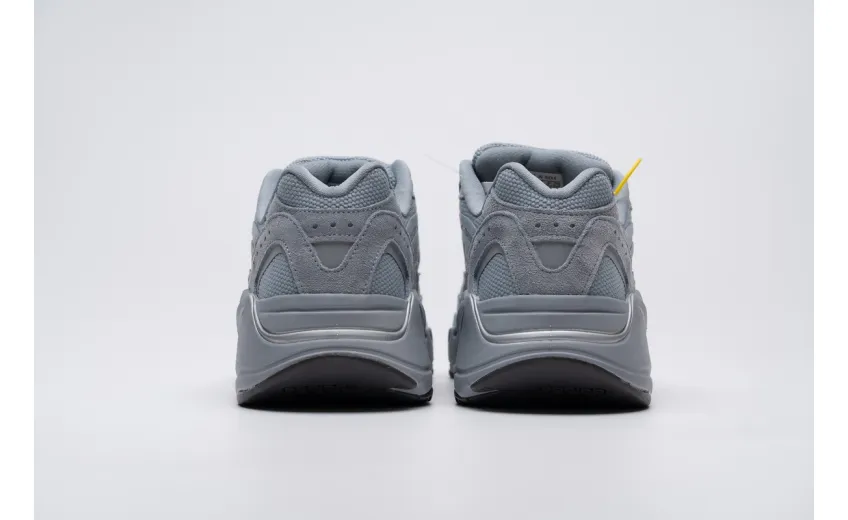  Adidas Yeezy Boost 700 V2 “Hospital Blue”Basf Boost FV8424
