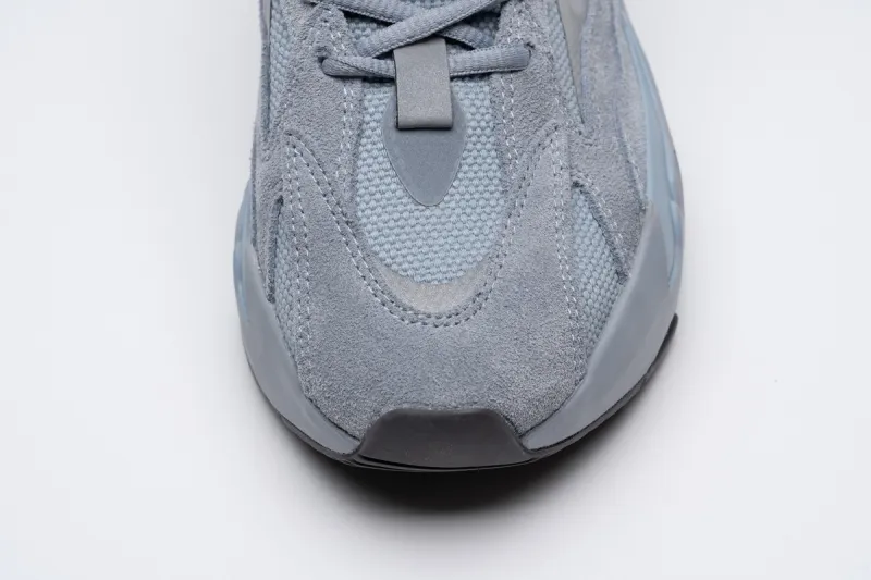  Adidas Yeezy Boost 700 V2 “Hospital Blue”Basf Boost FV8424