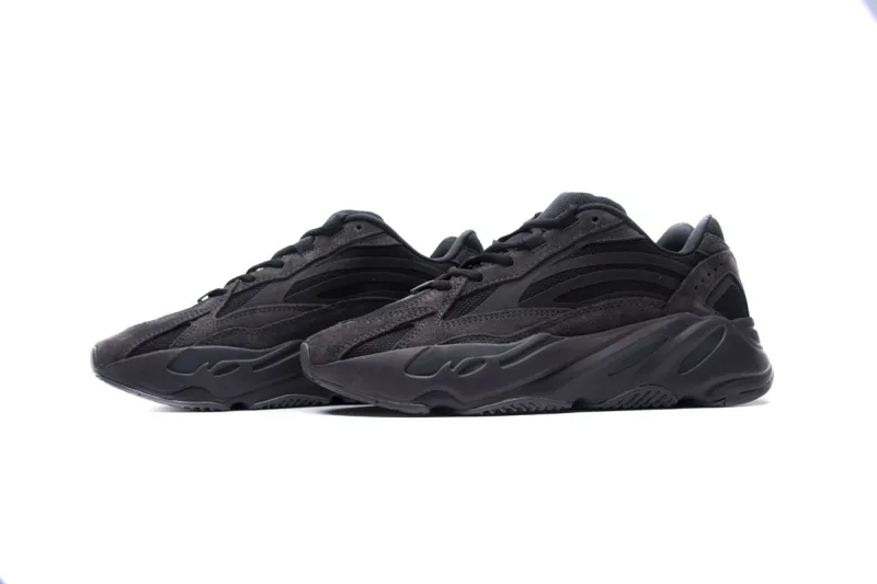  Adidas Yeezy Boost 700 V2 Vanta Black FU6684