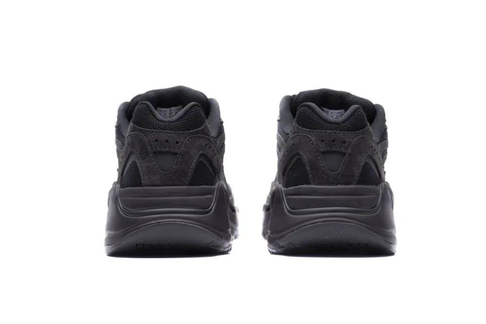  Adidas Yeezy Boost 700 V2 Vanta Black FU6684