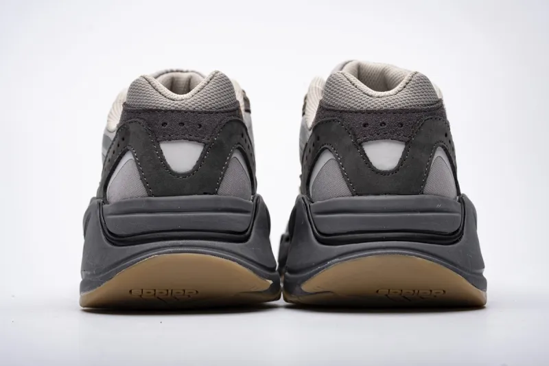  Adidas Yeezy Boost 700 V2 “Tephra” FU7914 