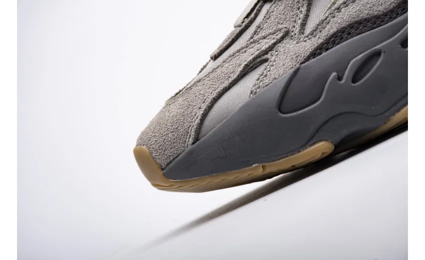  Adidas Yeezy Boost 700 V2 “Tephra” FU7914 