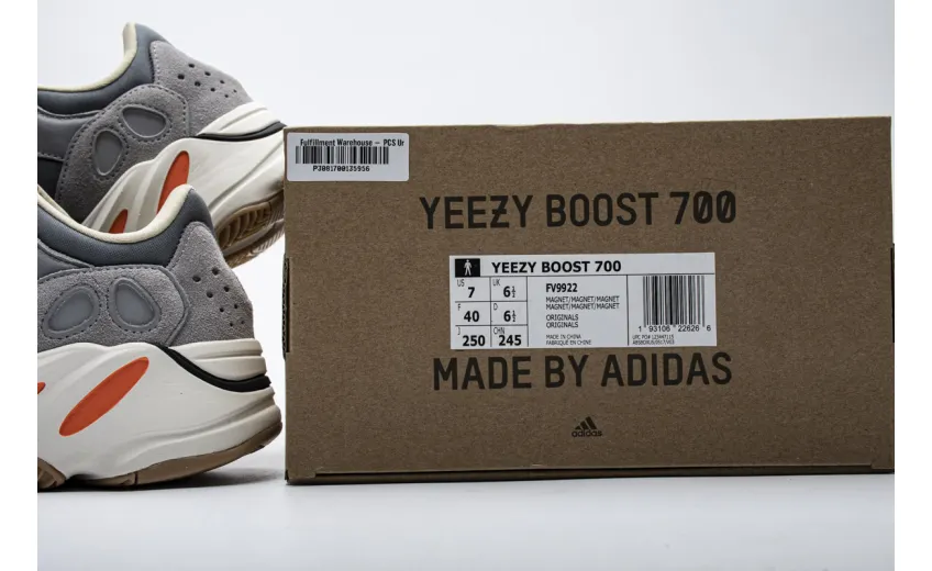  Adidas Yeezy Boost 700“Magnet” FV9922