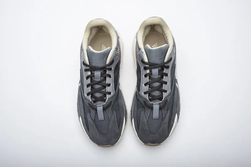  Adidas Yeezy Boost 700“Magnet” FV9922