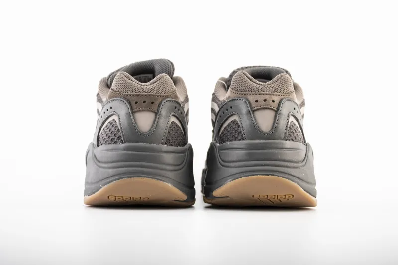  Adidas Yeezy Boost 700 V2“Geode” Brown EG6860