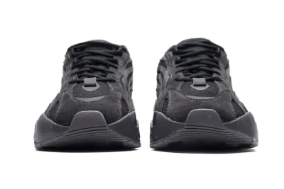  Adidas Yeezy 700 “Vanta” Black FU6684 02