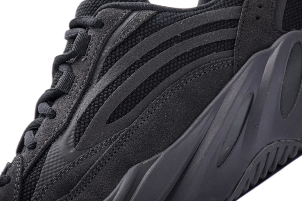  Adidas Yeezy 700 “Vanta” Black FU6684