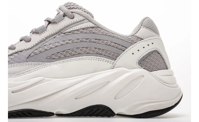  Adidas Yeezy Boost 700 V2 “Static” White Grey EF2829