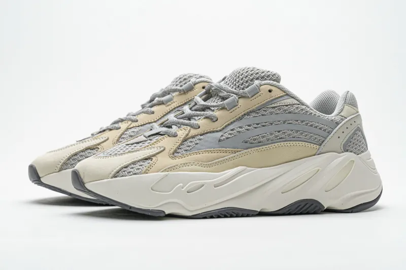  Adidas Yeezy Boost 700 V2 “Cream” GY7924 
