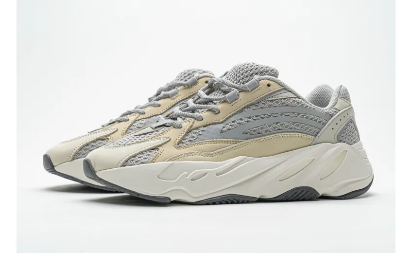  Adidas Yeezy Boost 700 V2 “Cream” GY7924 
