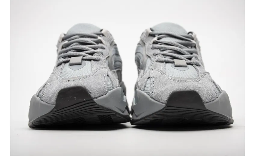 Adidas Yeezy Boost 700 V2 “Hospital Blue”Real Boost FV8424