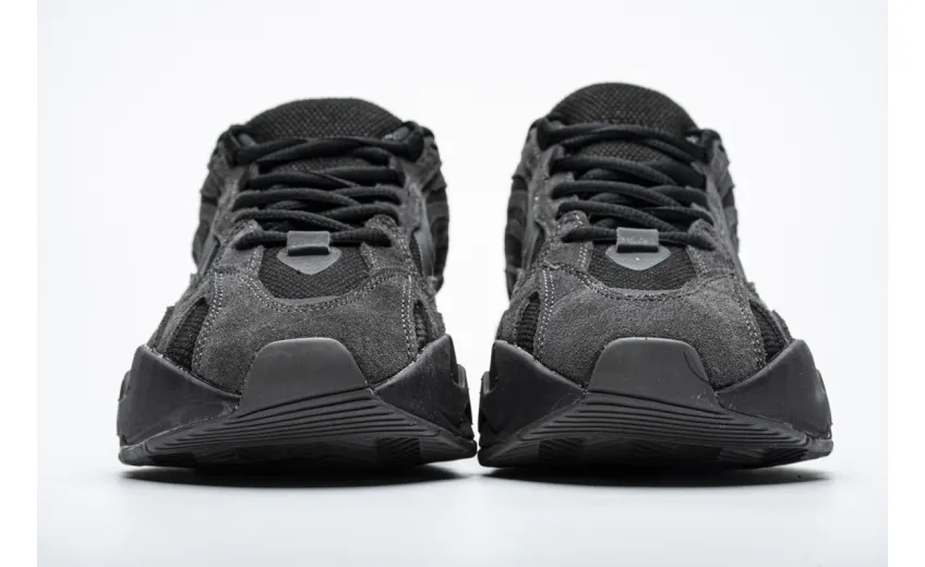  Adidas Yeezy Boost 700 V2“Vanta” Black FU6684