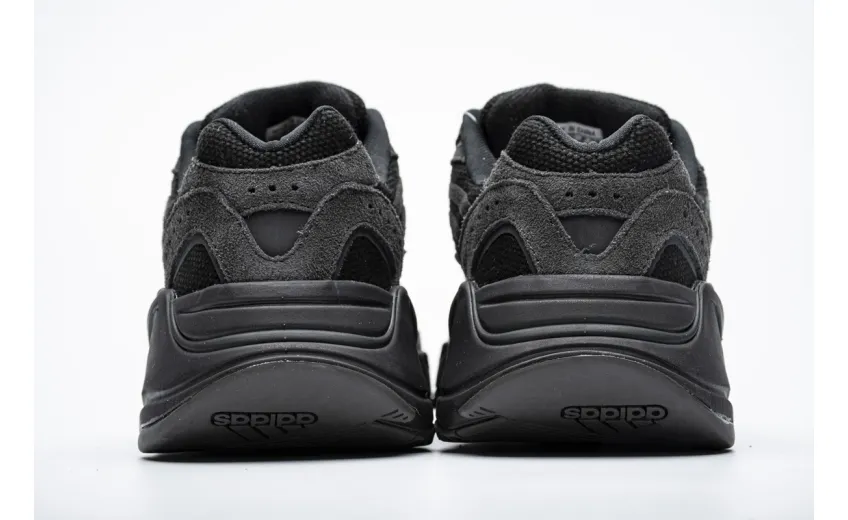  Adidas Yeezy Boost 700 V2“Vanta” Black FU6684