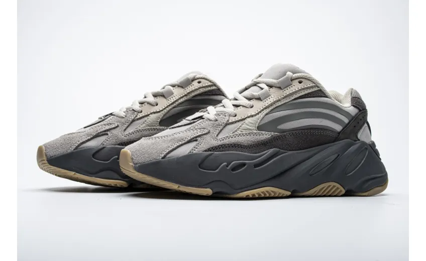 Adidas Yeezy Boost 700 V2“Tephra” FU7914