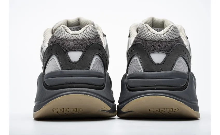  Adidas Yeezy Boost 700 V2“Tephra” FU7914