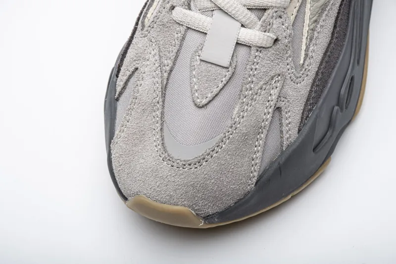  Adidas Yeezy Boost 700 V2“Tephra” FU7914